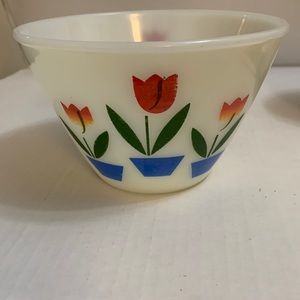 Vintage FIRE KING OVEN WARE TULIPS 6.5” in diameter